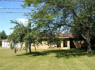 10054 S Linden Rd, Grand Blanc, MI 48439