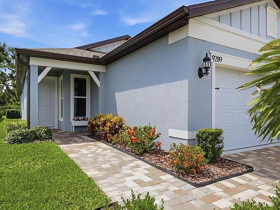 3rd image of 9289 BALLASTER POINTE LOOP