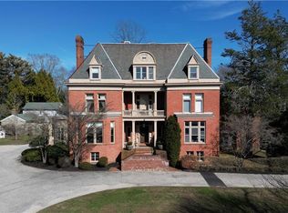 434 Bellevue Ave APT 3A, Newport, RI 02840