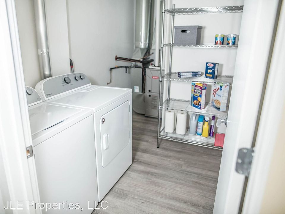 Artesa Apartments 11130 N Buntrock Ave Mequon WI Zillow