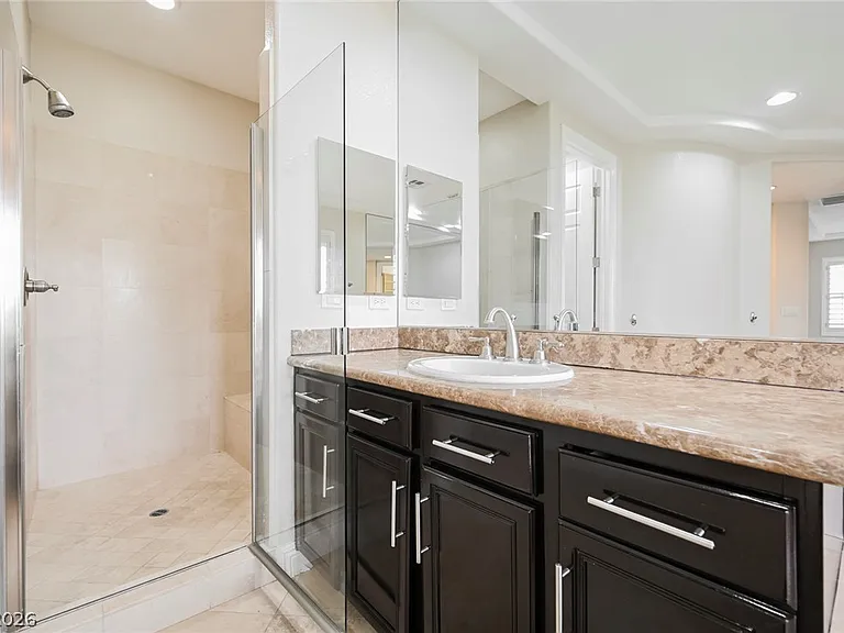 2062 Country Cove Ct — Photo 35