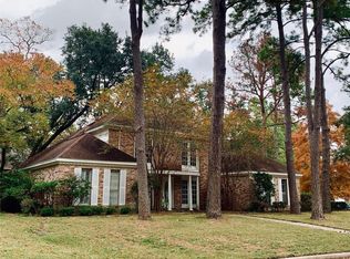 5202 Three Oaks Cir, Houston, TX 77069