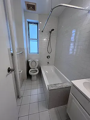 Rented by Level Group | media 7