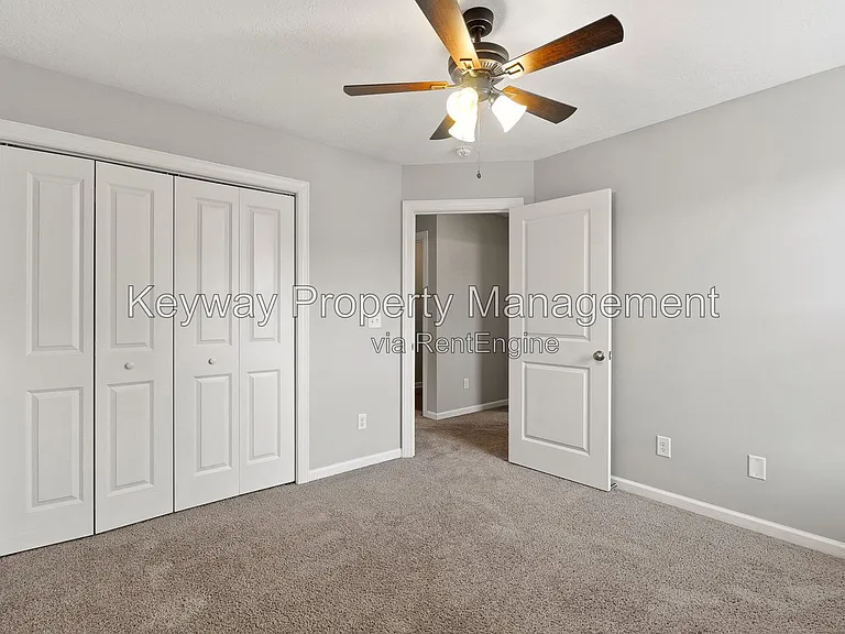 435 Brantley Cove Cir — Photo 17