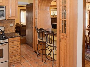 31 Llewellyn Ave, West Orange, NJ 07052