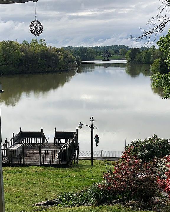 2nd image of 3141 Hardy Blvd