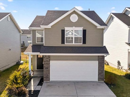523 Summer Glen Ln, Saint Charles, MO 63301