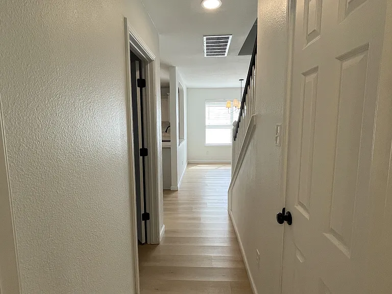 6715 Gunlock Crk — Photo 12