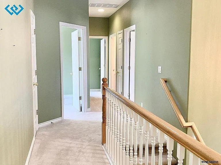 4682 NW Rosemarie Pl — Photo 9