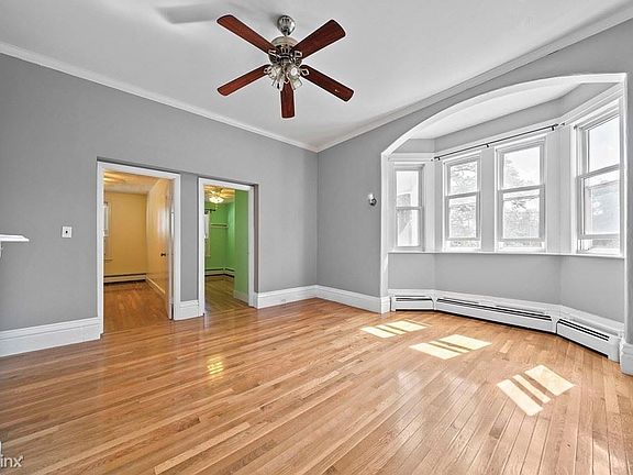 landlord_unit_photo_65037204_3