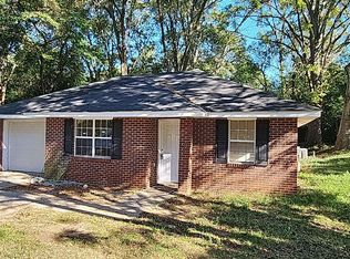 48 Phillips Dr, McDonough, GA 30253