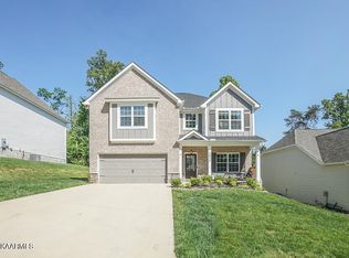 3313 Flagstaff Ln, Knoxville, TN 37931