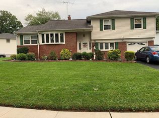 12 Ascot Way, Clark, NJ 07066