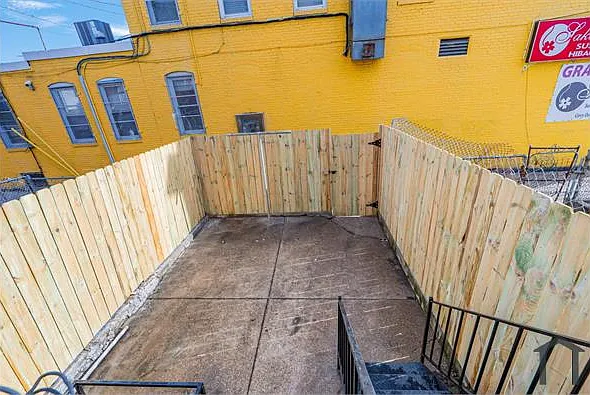 705 N Milton Ave — Photo 27