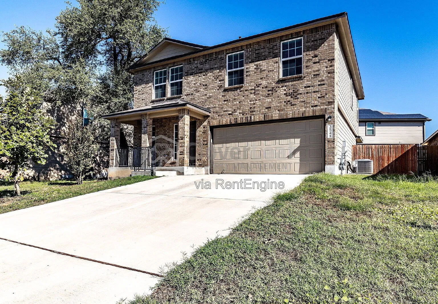 3 bed, 2.5 bath, 1942 sqft, $2,397 — Photo 1