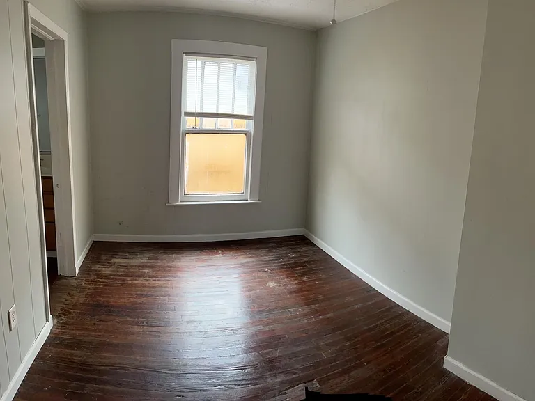 3514 Spencer St — Photo 9