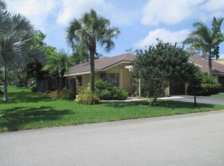 22680 Vistawood Way, Boca Raton, FL 33428