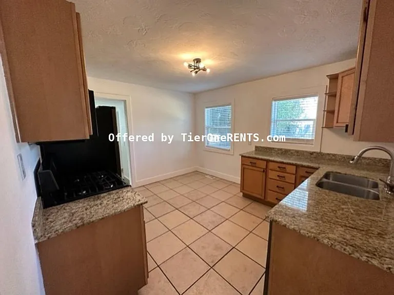 32 W Grove Ave — Photo 10