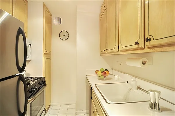 Sold by Citi Habitats | media 21