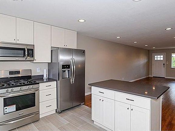 2nd image of 5021 W 34th Ave
