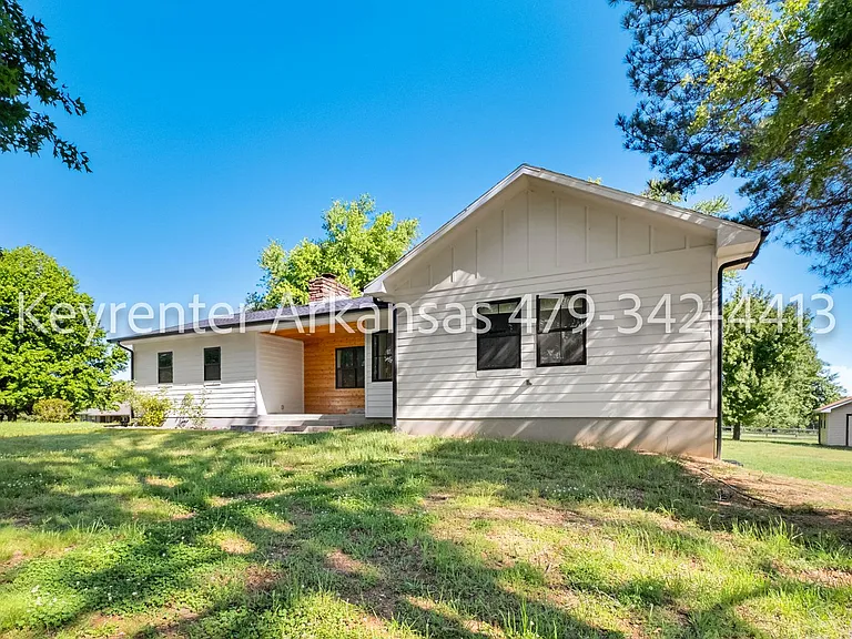 4480 E Trough Spring Rd — Photo 3