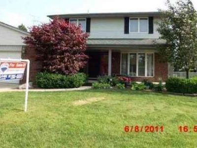 15362 Lincolnshire Ln, Fraser, MI, 48026