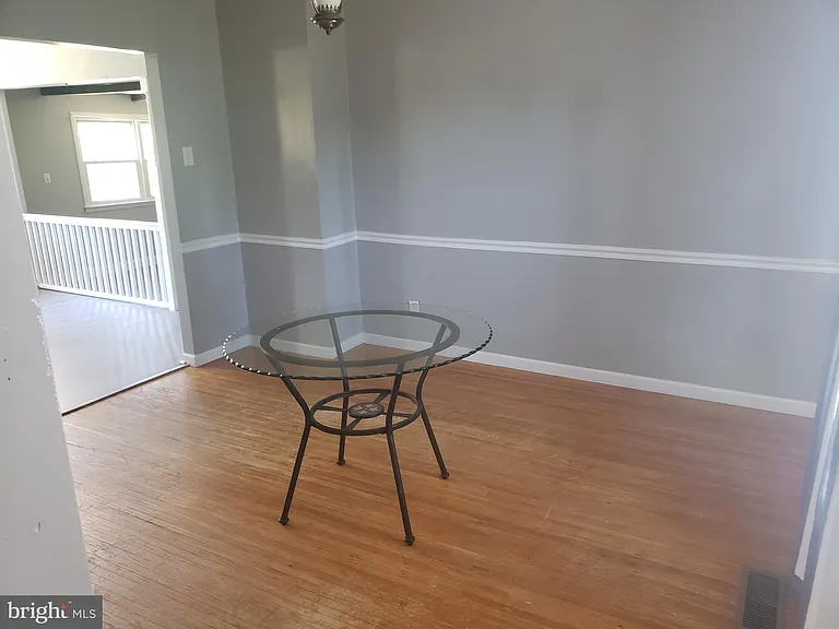 306 Cornell Rd — Photo 16