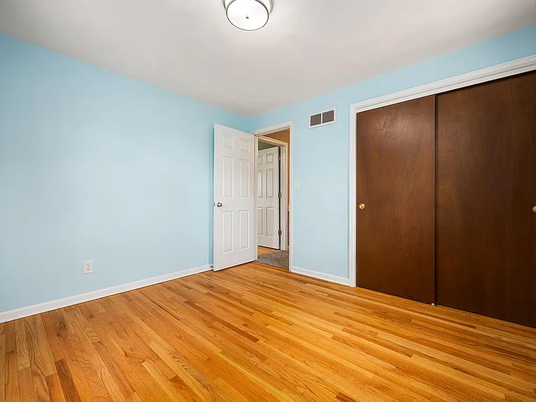 5824 N Imperial Dr — Photo 26