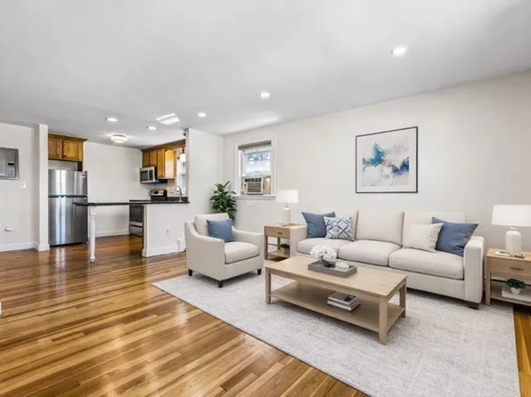 24 Denny St APT 6, Dorchester, MA 02125