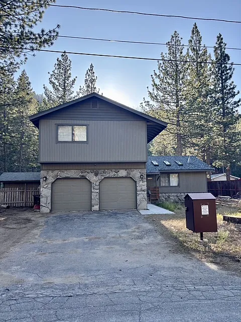 3 bed, 1907 sqft, $3,500 — Photo 2
