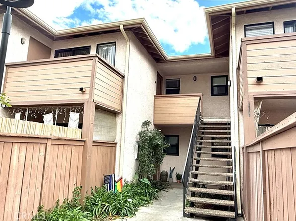 1317 Massachusetts Ave APT 204, Riverside, CA 92507