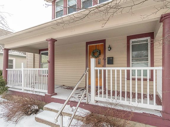 5th image of 325 Grant St