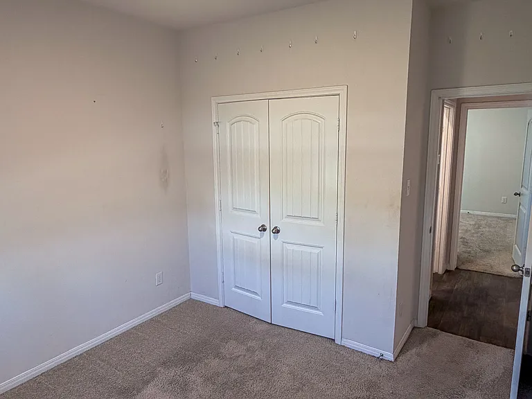 151 Lbj Ln — Photo 27