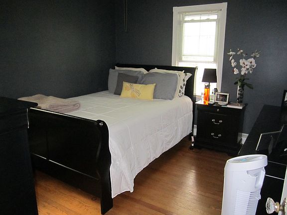 3rd image of 408 Park Ave