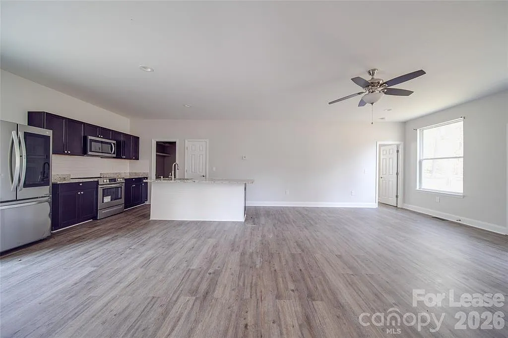 112 Rockwell Court - 1 — Photo 3