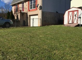 5207 Kel Dawn Cir, Cross Lanes, WV 25313