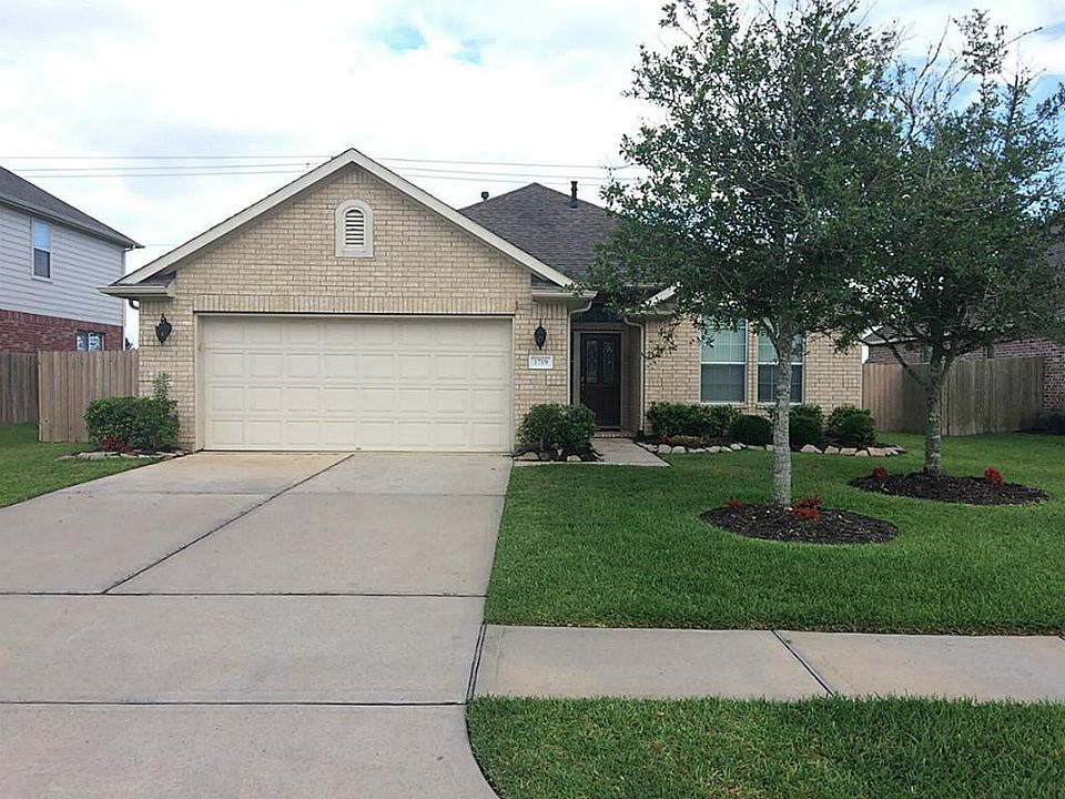1st image of 1719 Brighton Brook Ln