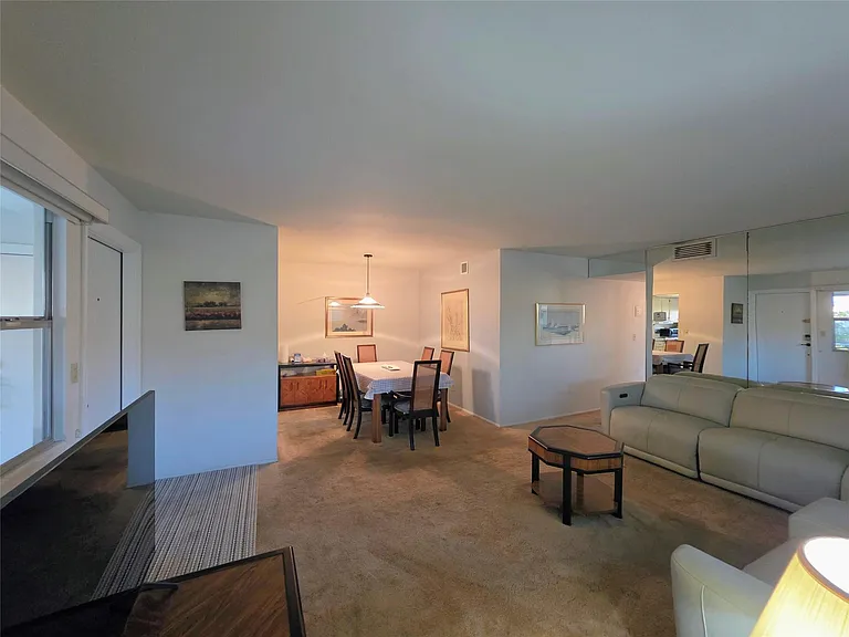 300 Layne Blvd #301 — Photo 8