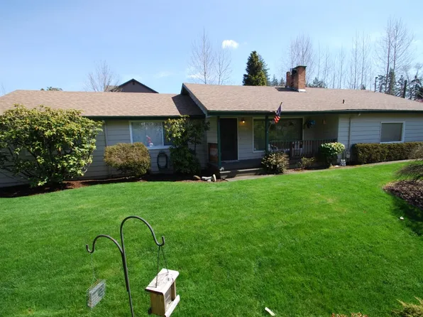 11707 110th Ave E, Puyallup, WA 98374