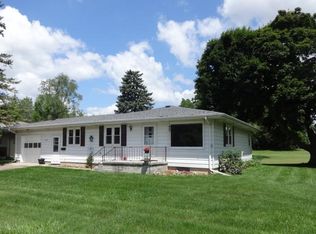 514 Edmund St, Waterford, WI 53185