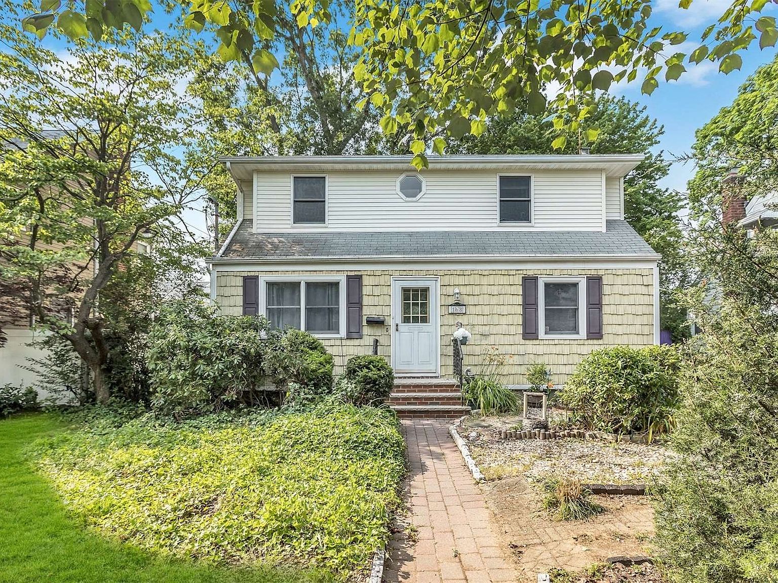 168 Hamilton Avenue, Massapequa, NY 11758 Zillow