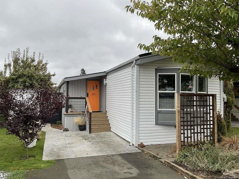 1st image of 129 Meridian Way #19