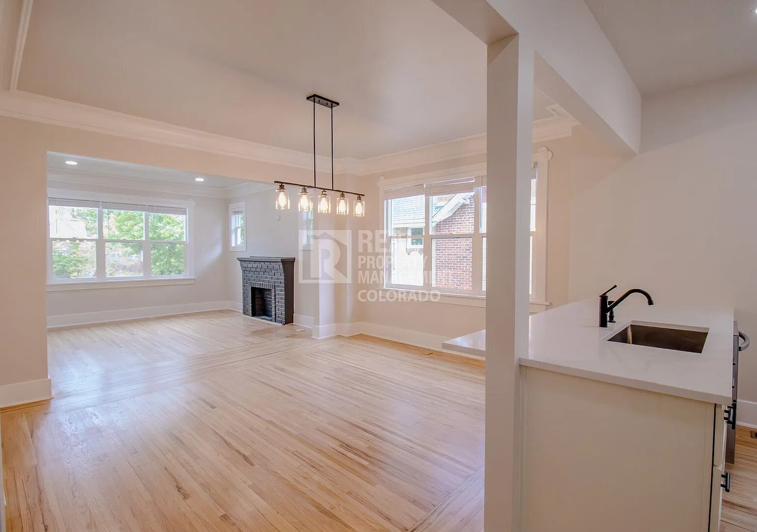1415 N Raleigh St — Photo 3