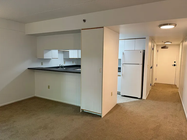 West Park Place — Photo 12