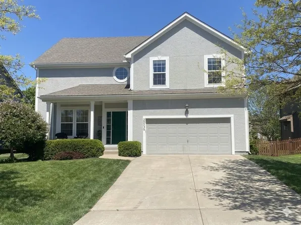 20756 W 121st St, Olathe, KS 66061