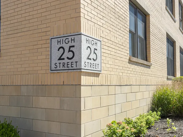 25 High Street #406, Portland, ME 04101