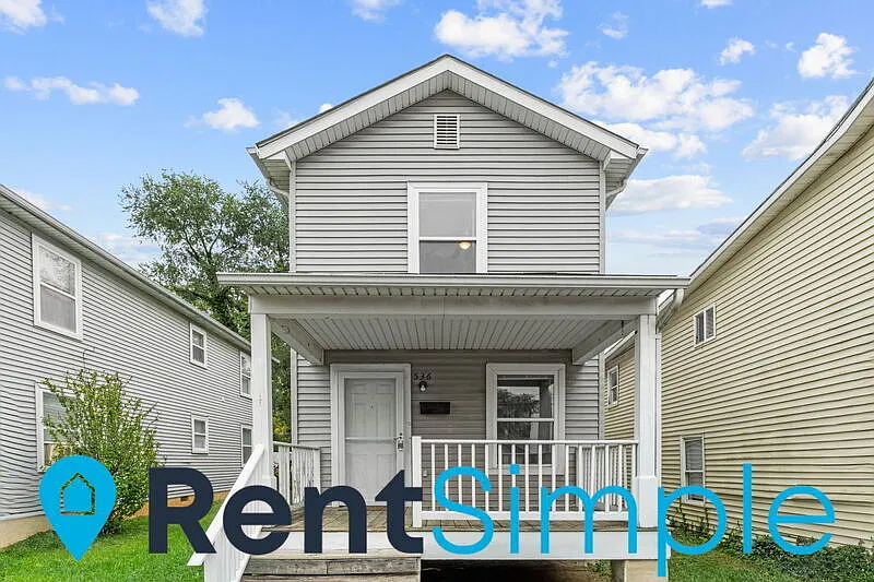 2 bed, 1.0 bath, 1120 sqft, $1,195 — Photo 1