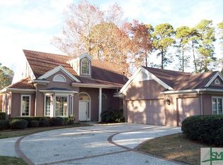 13 Pine Shadow Ct, Savannah, GA 31411