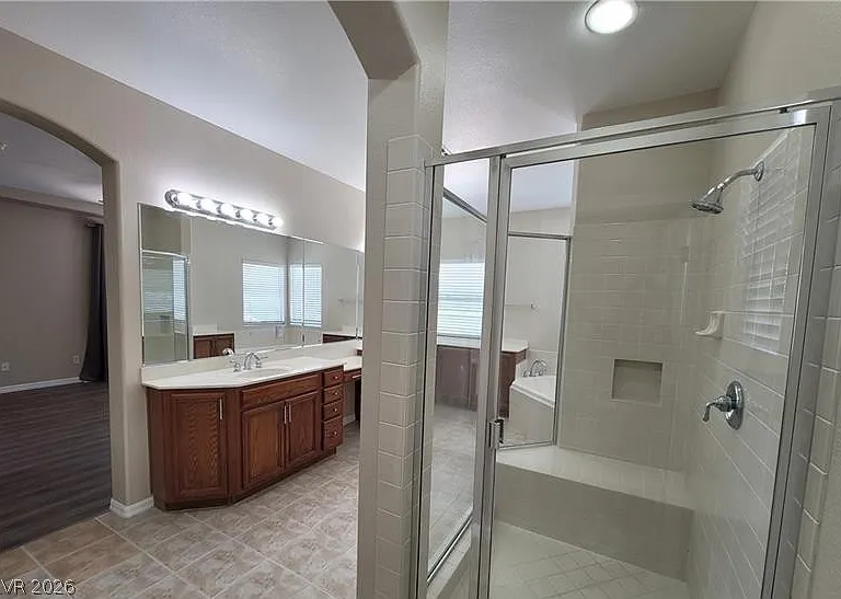 971 Armandito Dr — Photo 24