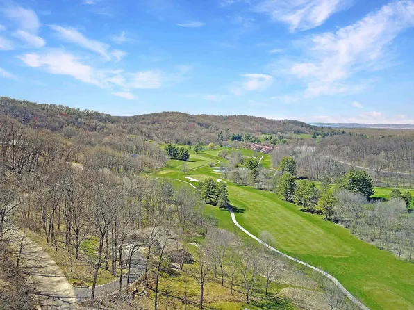 1316 South SPRINGS Drive #50, Spring Green, WI 53588